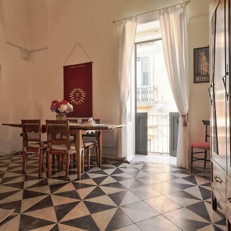 Slow Lecce - Old Town Apartment Sit Eksteriør bilde