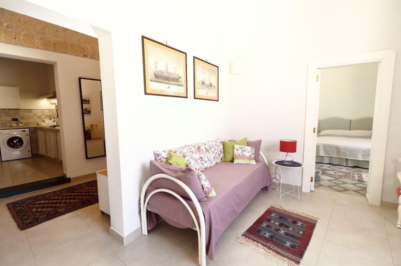 Slow Lecce - Old Town Apartment Sit Eksteriør bilde